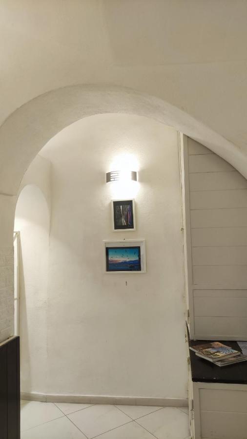 Piccola maison nel centro di Napoli Esterno foto