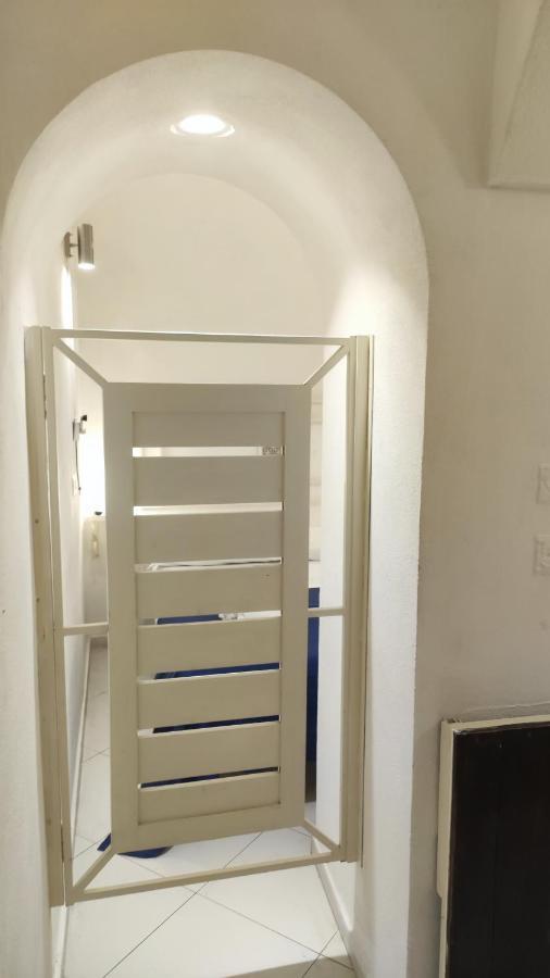 Piccola maison nel centro di Napoli Esterno foto